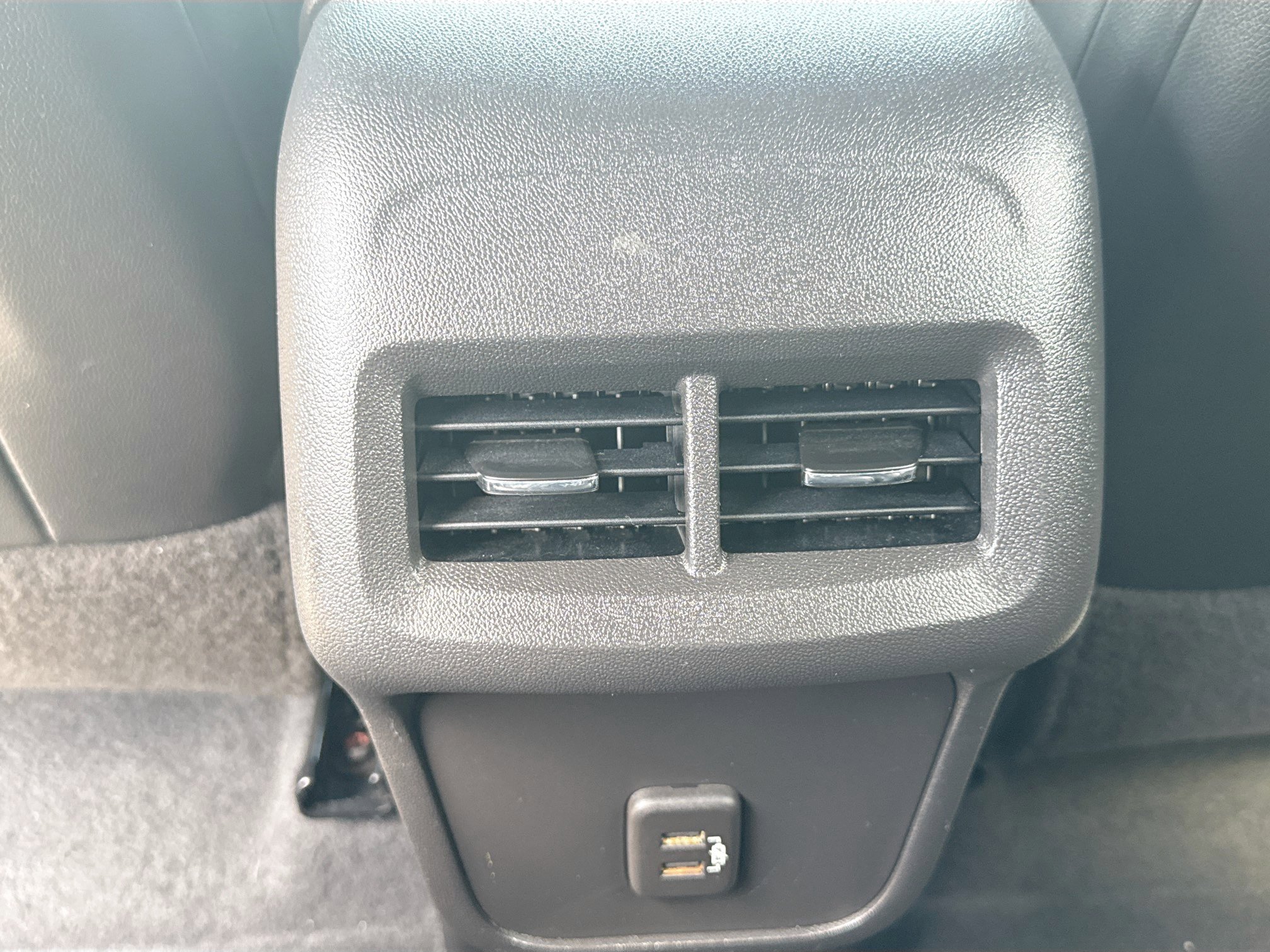 Used 2022 Chevrolet Equinox RS w/ RS Leather Package image 22