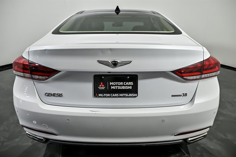 Used 2016 Hyundai Genesis 3.8 w/ Option Group 04 AWD/4WD image 8