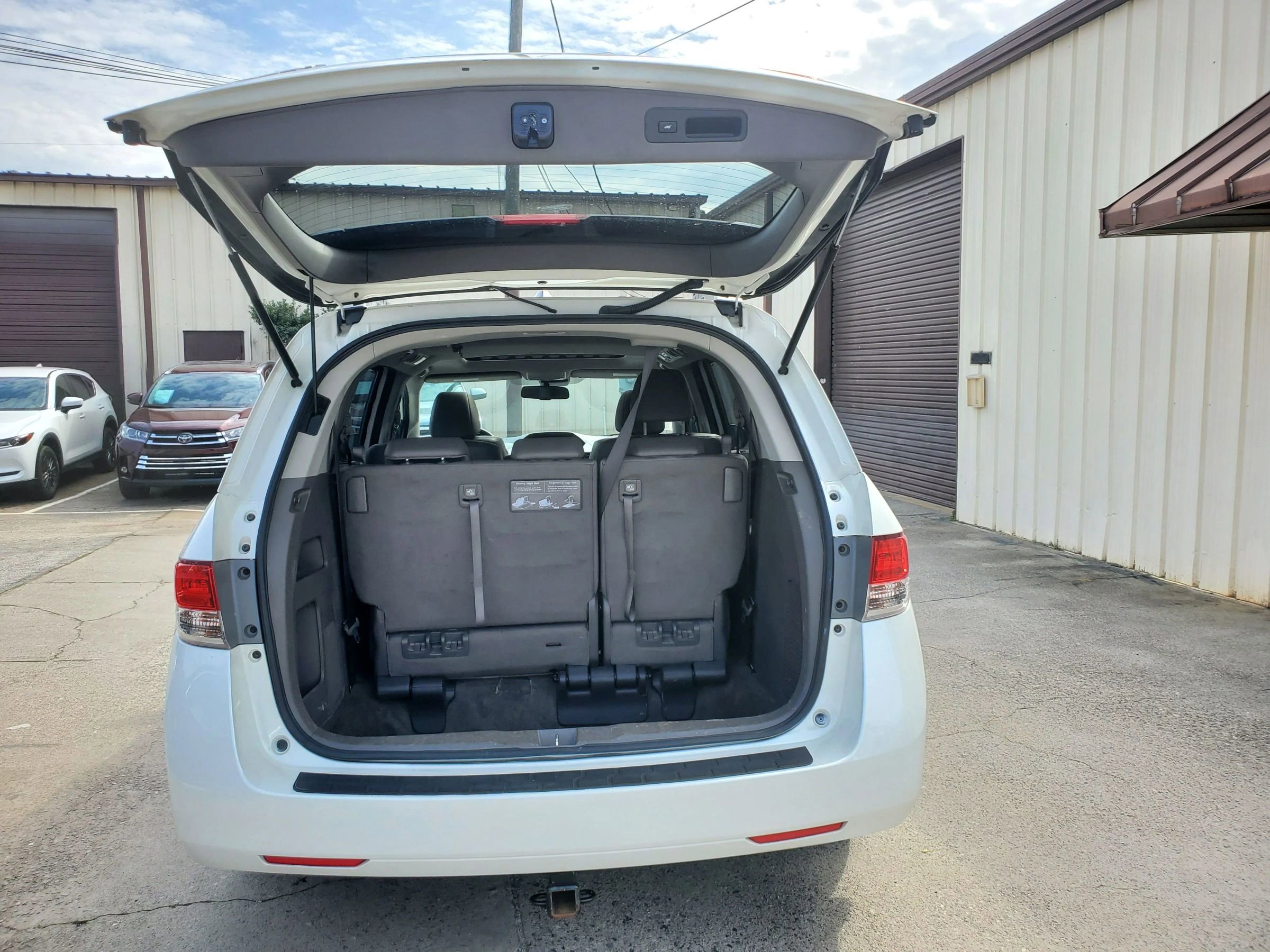 Used 2015 Honda Odyssey EX-L image 49