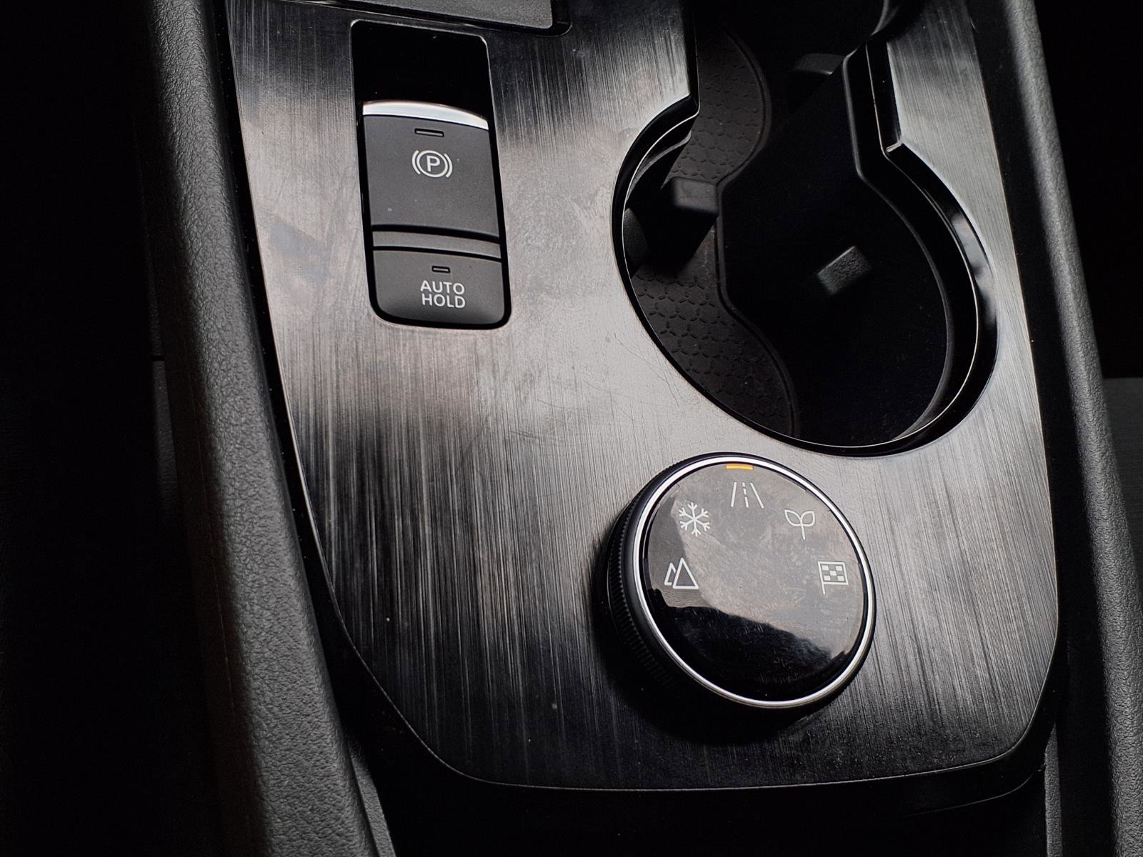 Used 2023 Nissan Rogue S image 20