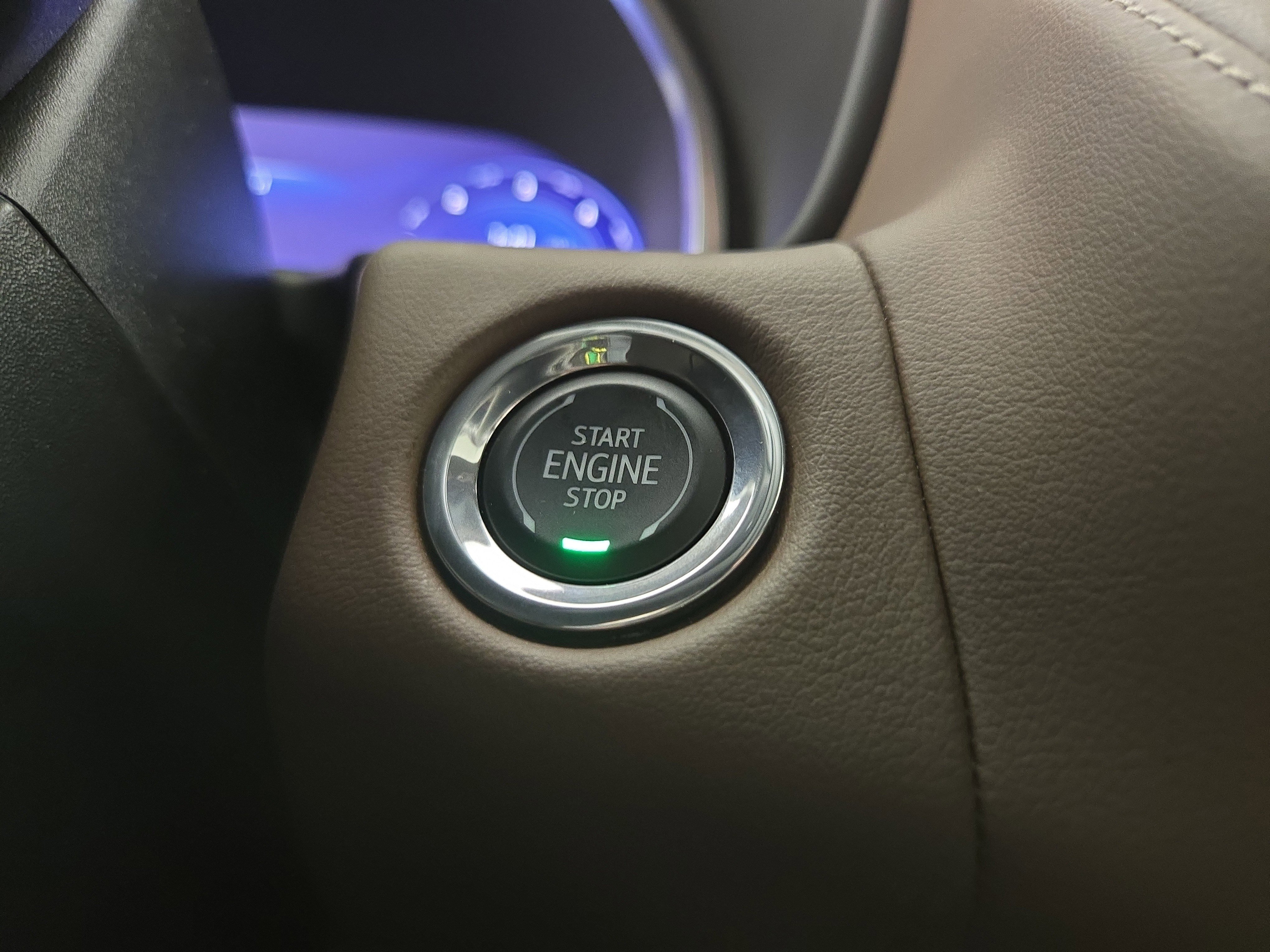 Certified 2023 Chevrolet Suburban High Country image 27