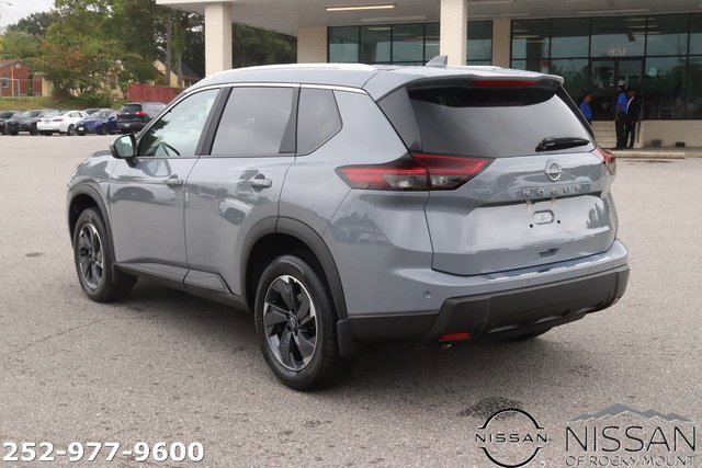 New 2026 Nissan Rogue SV image 5