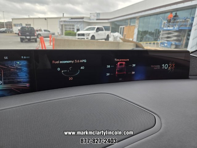 New 2026 Lincoln Navigator Reserve AWD/4WD image 24