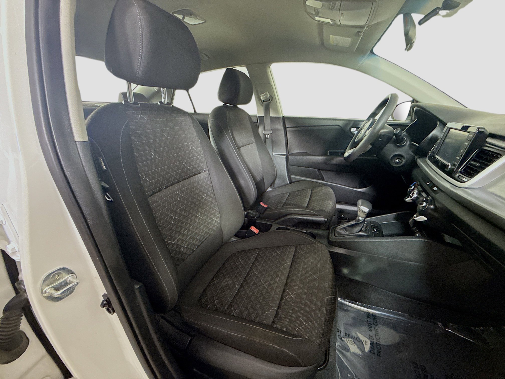 Used 2020 Kia Rio LX image 28