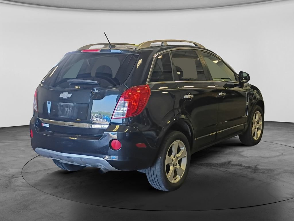 Used 2014 Chevrolet Captiva Sport LT w/ Convenience Package FWD image 8