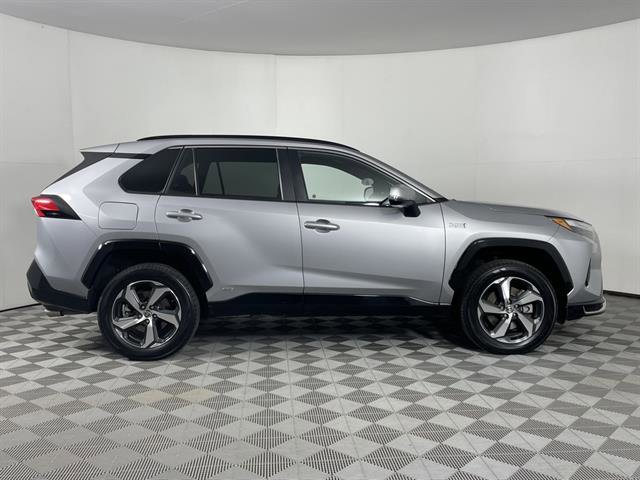Certified 2024 Toyota RAV4 SE image 5