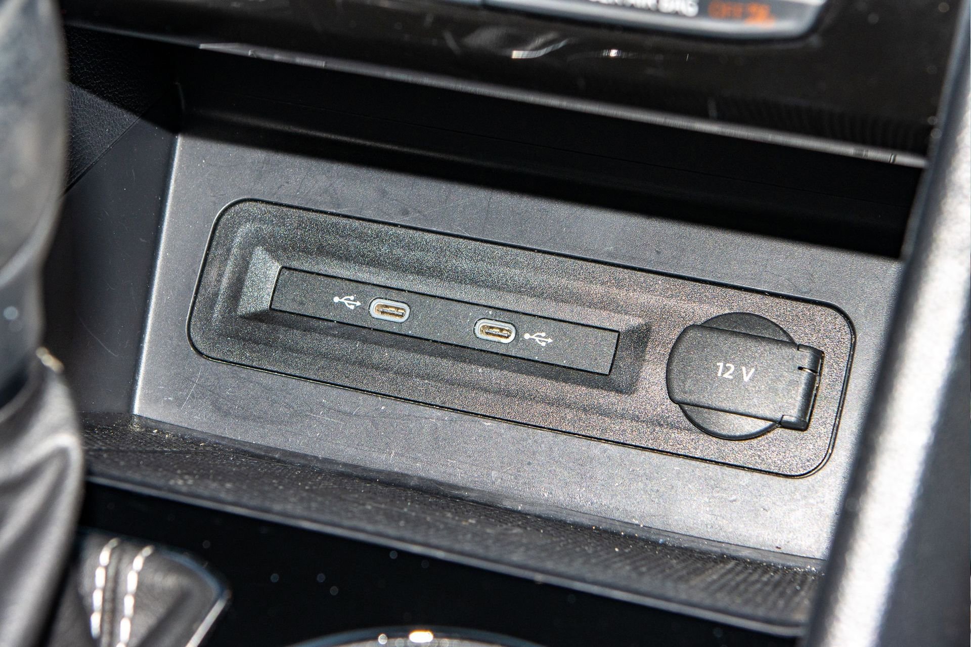 Used 2022 Volkswagen Atlas SEL Premium image 26