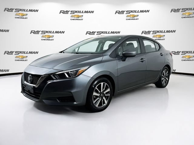 Used 2022 Nissan Versa SV FWD image 3