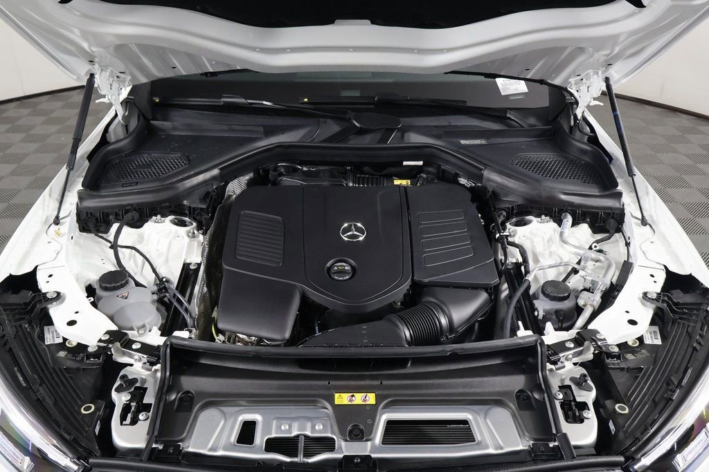 New 2026 Mercedes-Benz GLC 300 image 9