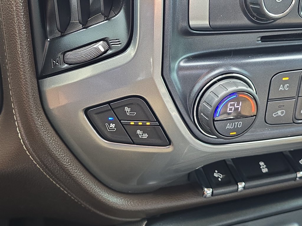Used 2017 Chevrolet Silverado 1500 LTZ Z71 w/ LTZ Plus Package AWD/4WD image 25