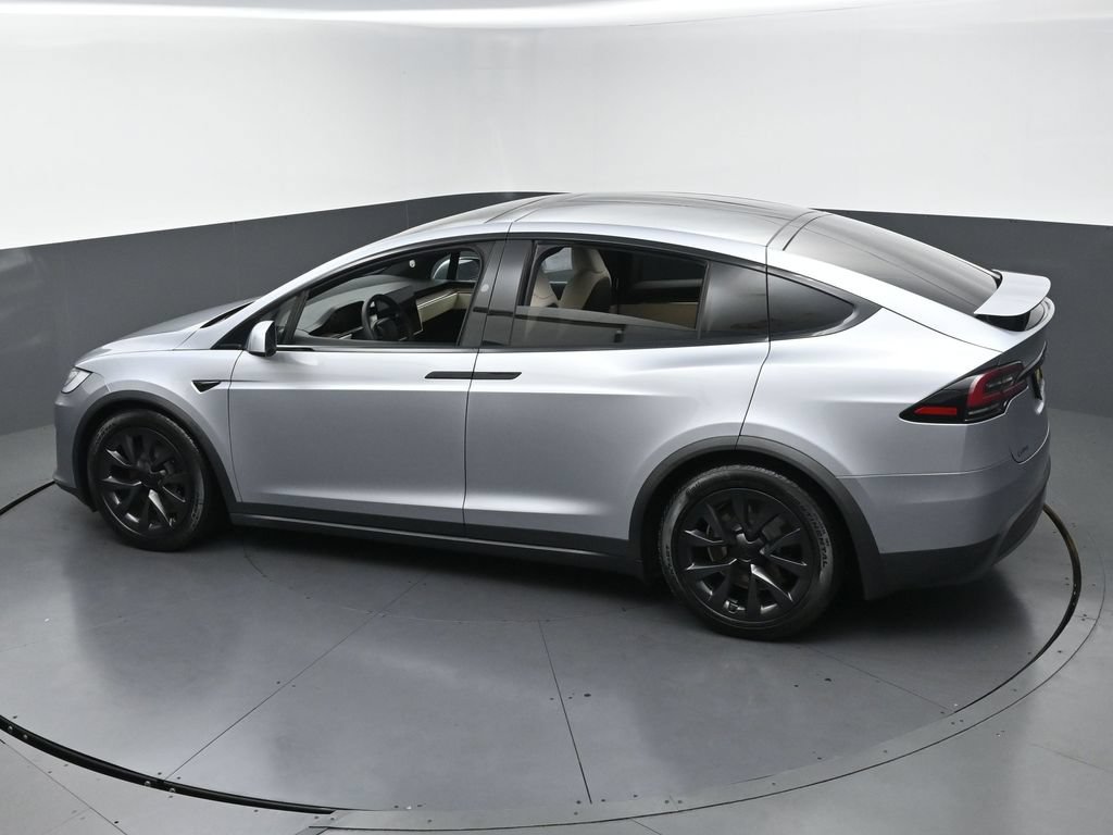 Used 2025 Tesla Model X AWD/4WD image 41