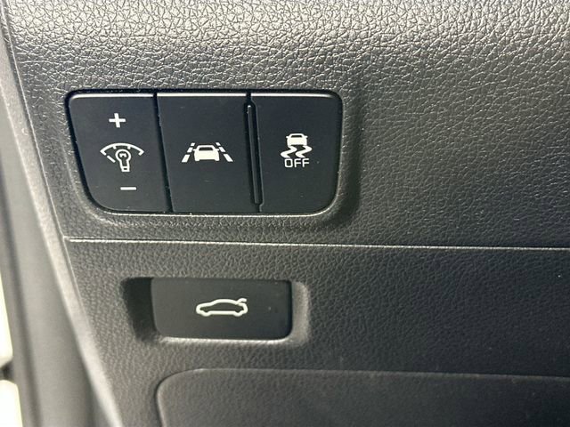 Used 2022 Kia K5 GT-Line image 22