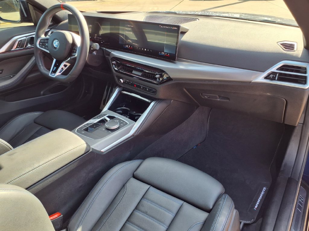 Used 2026 BMW M440i Coupe w/ Premium Package RWD image 28