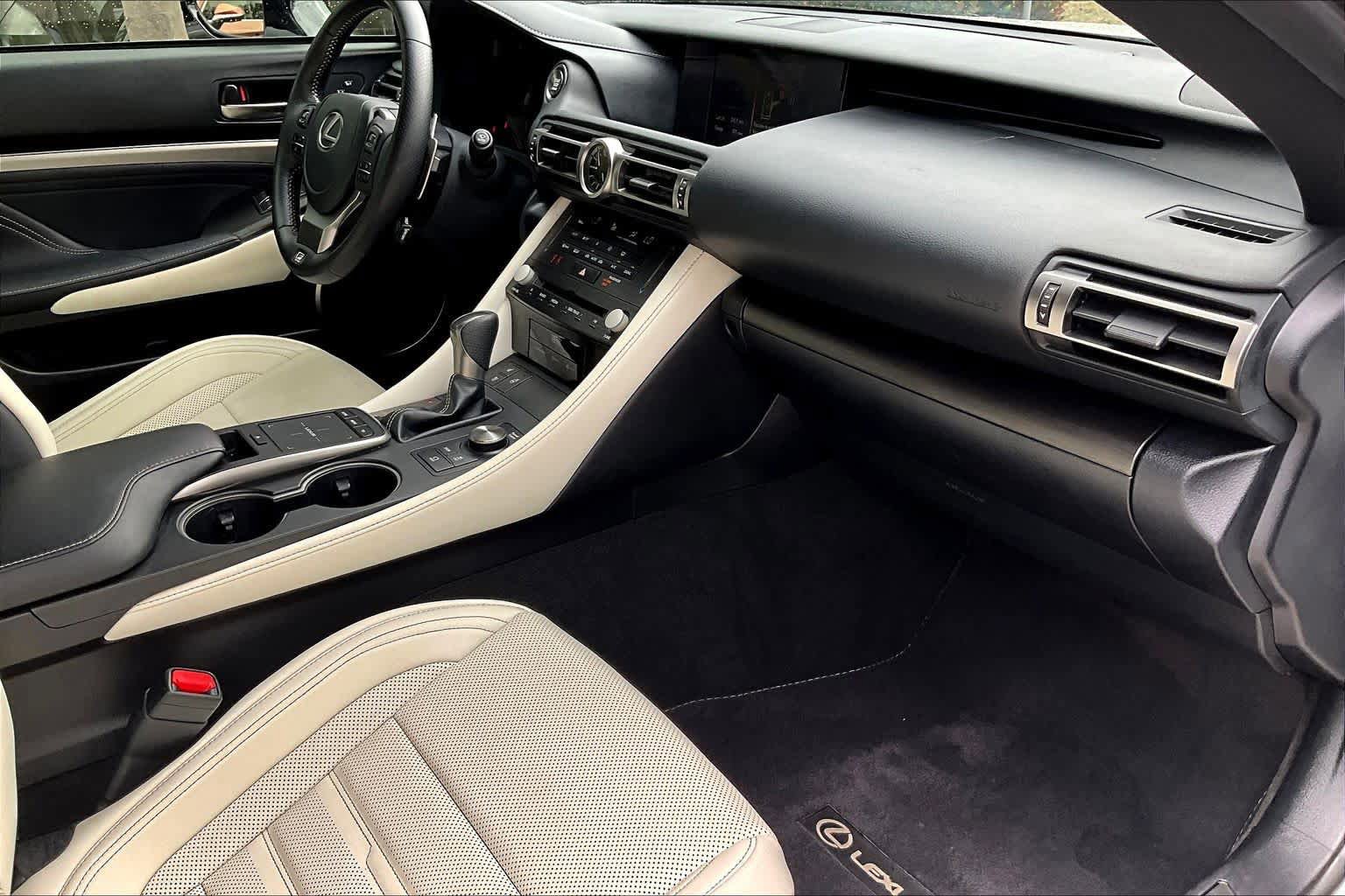Used 2022 Lexus RC 300 F Sport w/ Accessory Package RWD image 19