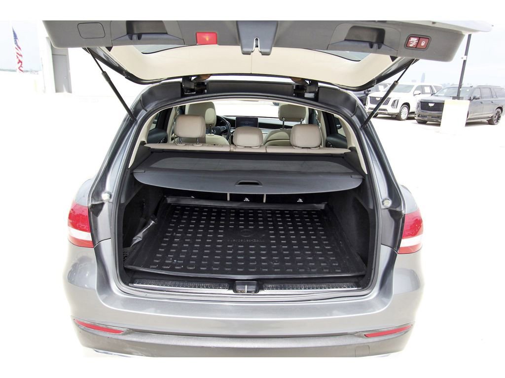 Used 2016 Mercedes-Benz GLC 300 image 25