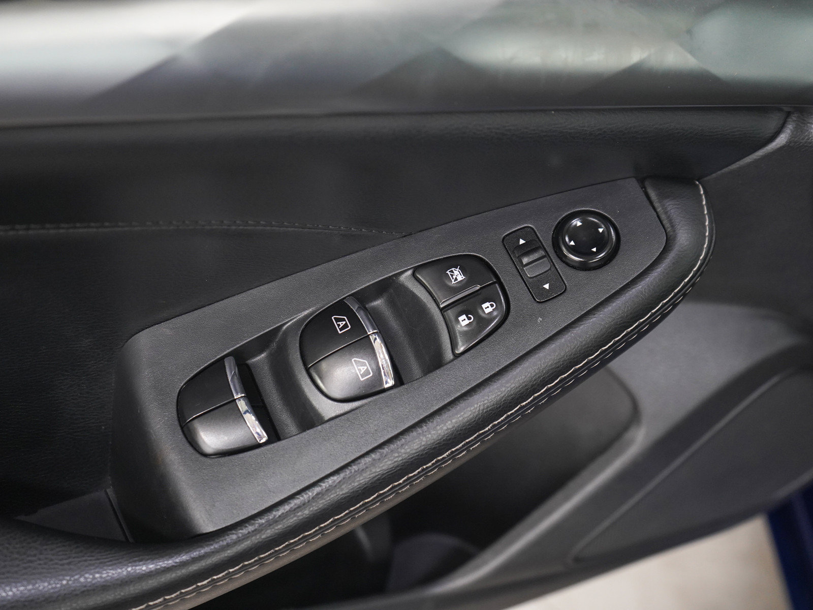 Used 2023 Nissan Maxima SL FWD image 18