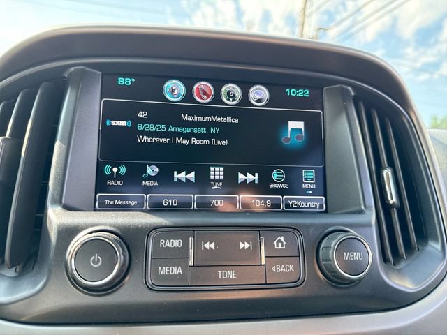 Used 2017 Chevrolet Colorado Z71 AWD/4WD image 16
