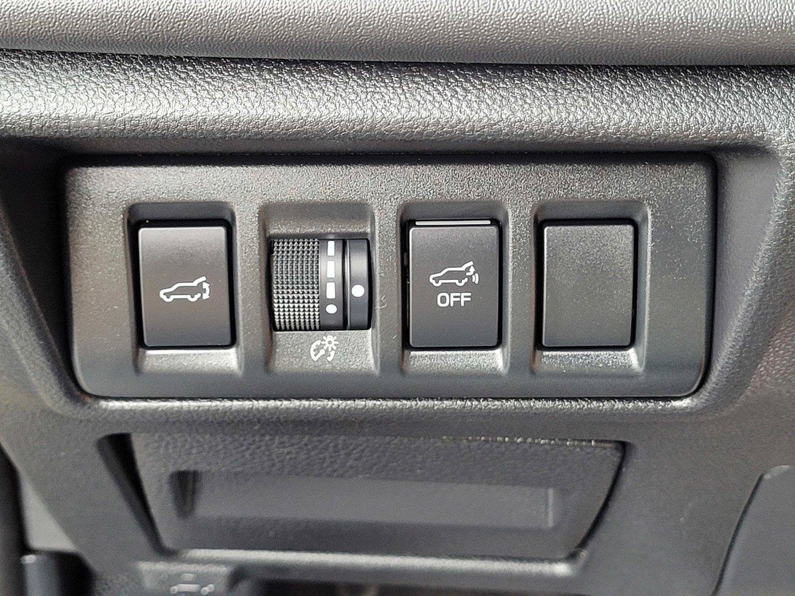 Used 2024 Subaru Outback Onyx Edition AWD/4WD image 17