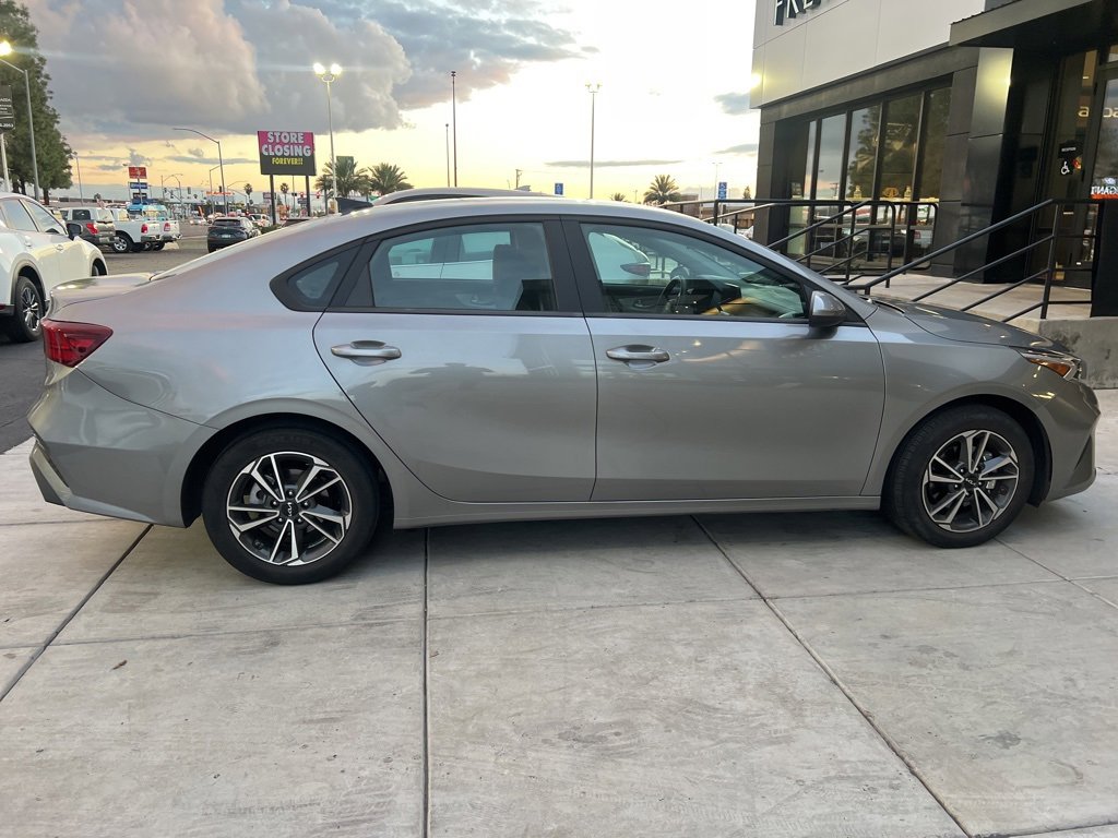 Used 2022 Kia Forte LXS image 21