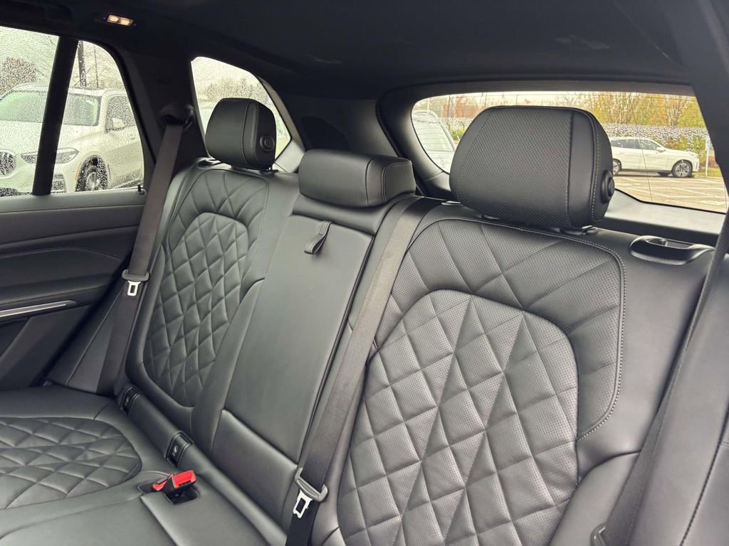 New 2026 BMW X5 xDrive40i w/ Premium Package image 27