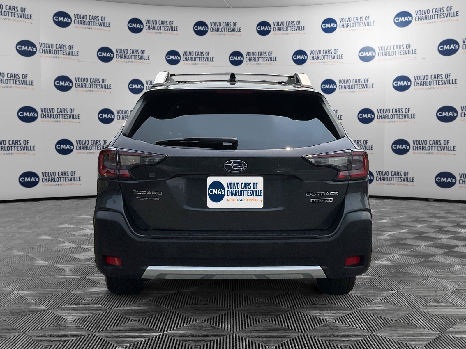 Used 2024 Subaru Outback Touring AWD/4WD image 4