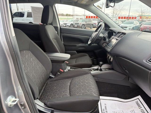 Used 2024 Mitsubishi Outlander Sport ES image 22