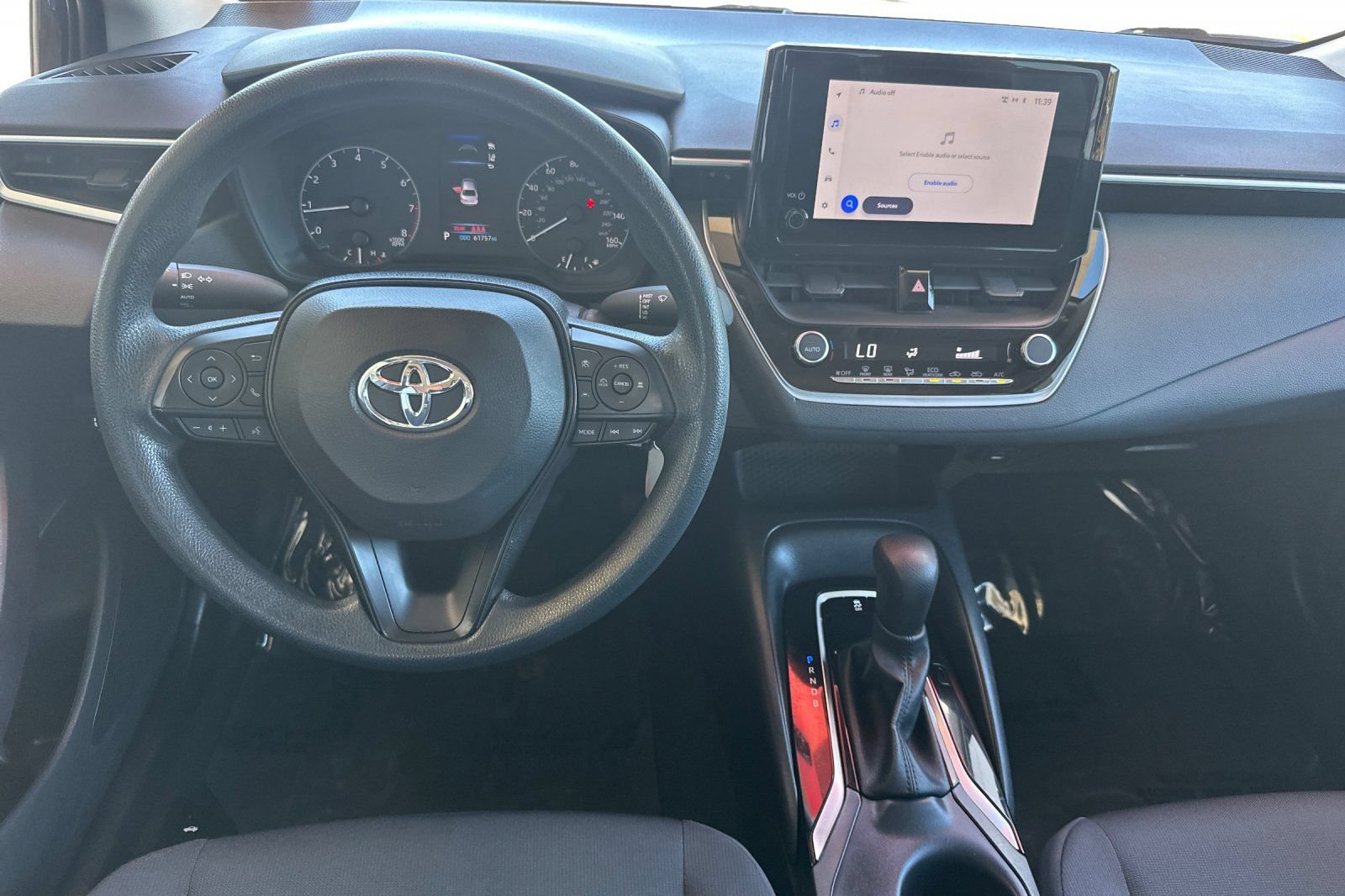 Certified 2024 Toyota Corolla LE FWD image 18