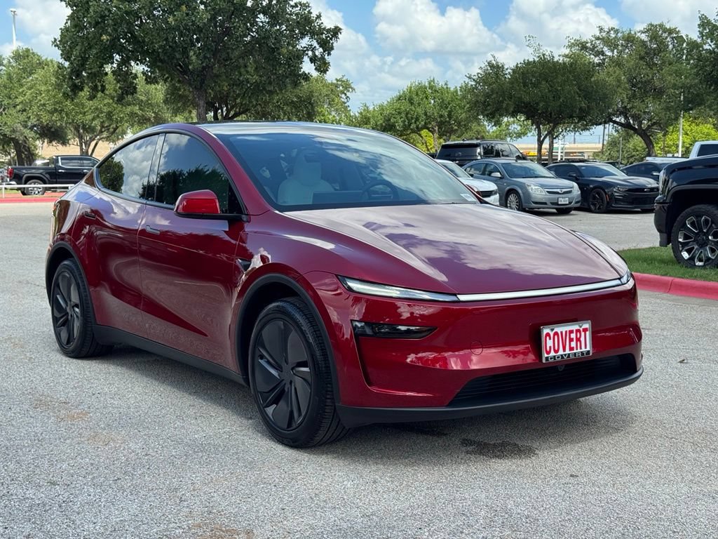 Used 2026 Tesla Model Y 2WD image 8