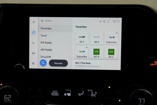 Used 2023 Toyota Highlander XLE image 27