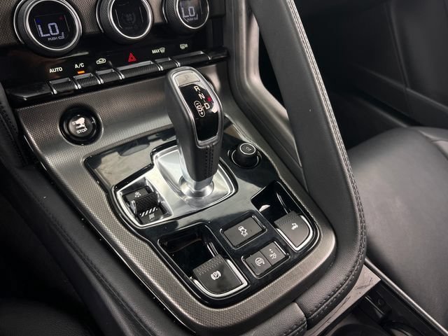 Used 2014 Jaguar F-TYPE Convertible RWD image 24