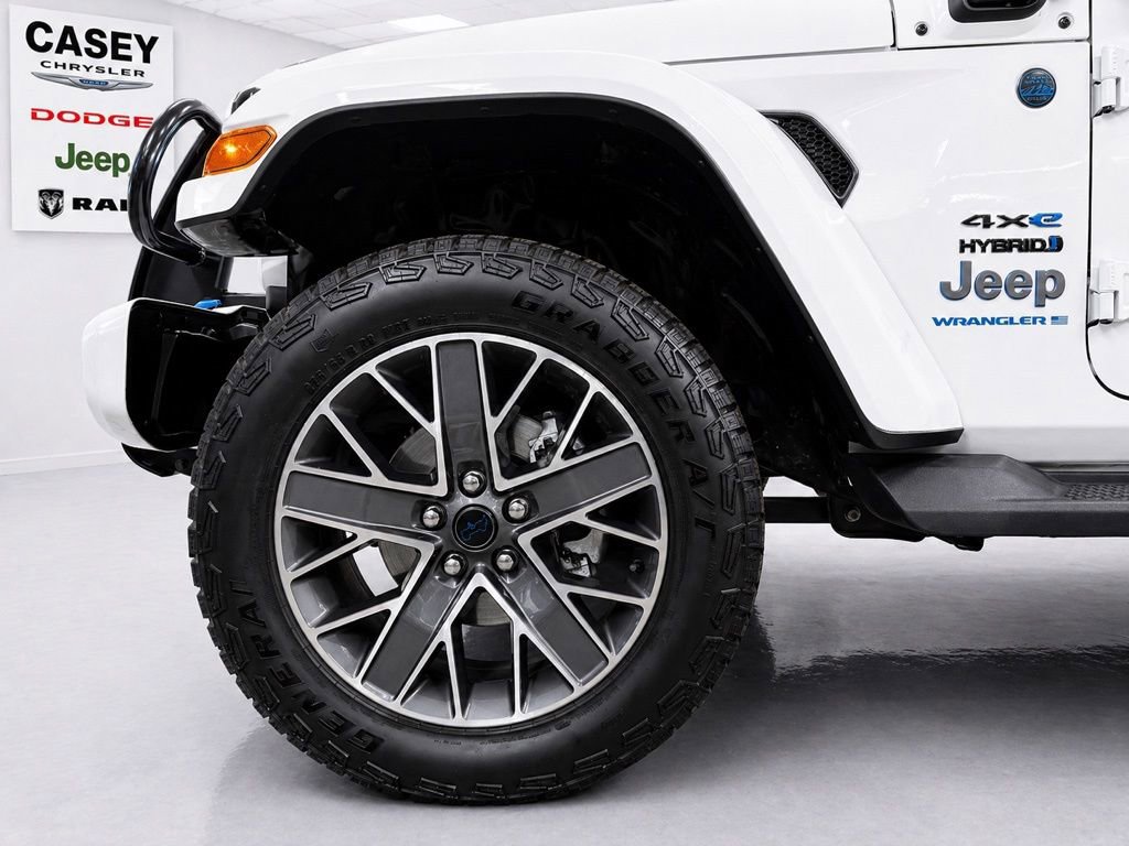 Used 2024 Jeep Wrangler High Altitude AWD/4WD image 8