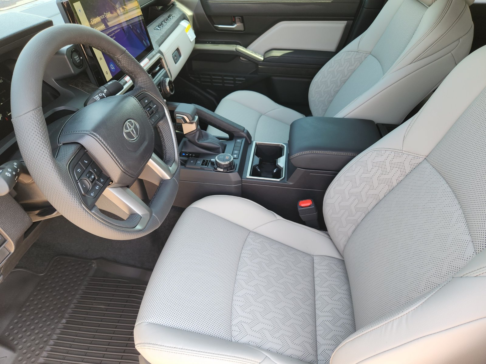 New 2026 Toyota Tacoma Limited AWD/4WD image 12