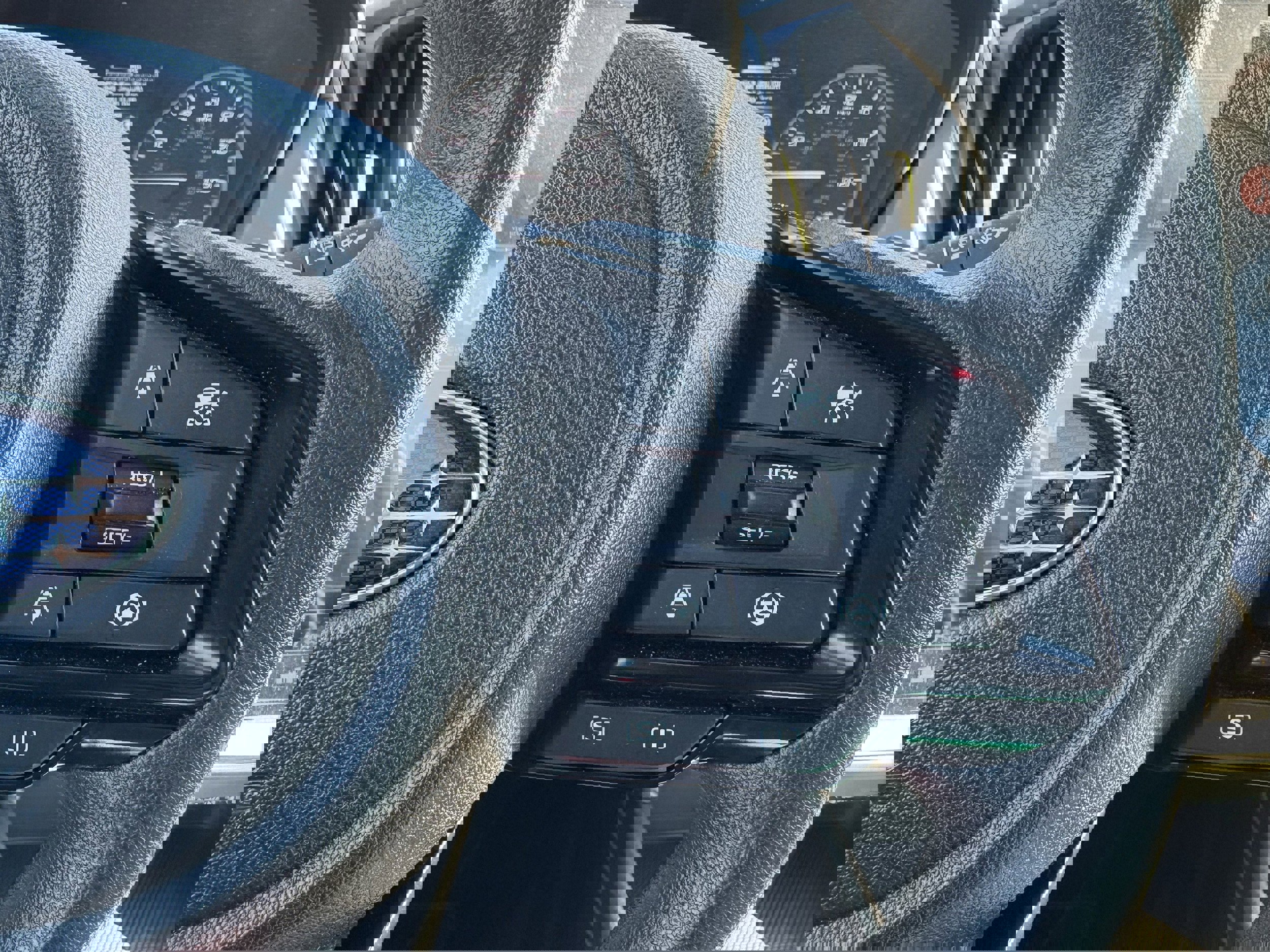 Certified 2024 Subaru Crosstrek 2.0i Premium image 16