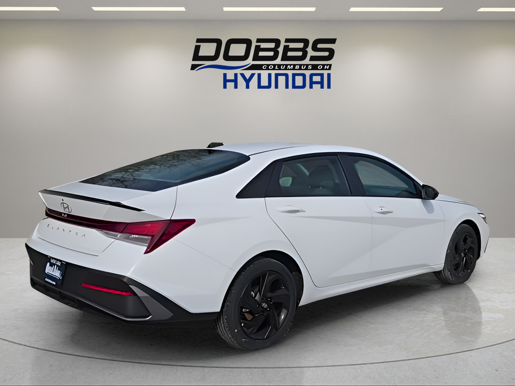 Certified 2026 Hyundai Elantra Sport FWD image 5