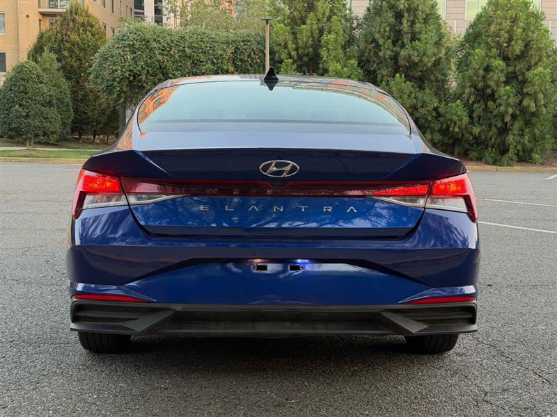 Used 2023 Hyundai Elantra SEL FWD image 10