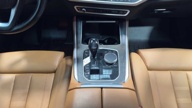 Used 2021 BMW X5 sDrive40i w/ Premium Package RWD image 19