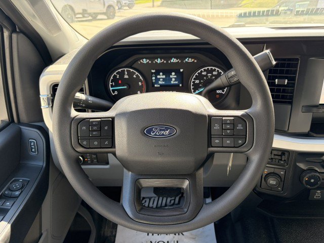 New 2027 Ford F450 XL w/ XL Chrome Package AWD/4WD image 14
