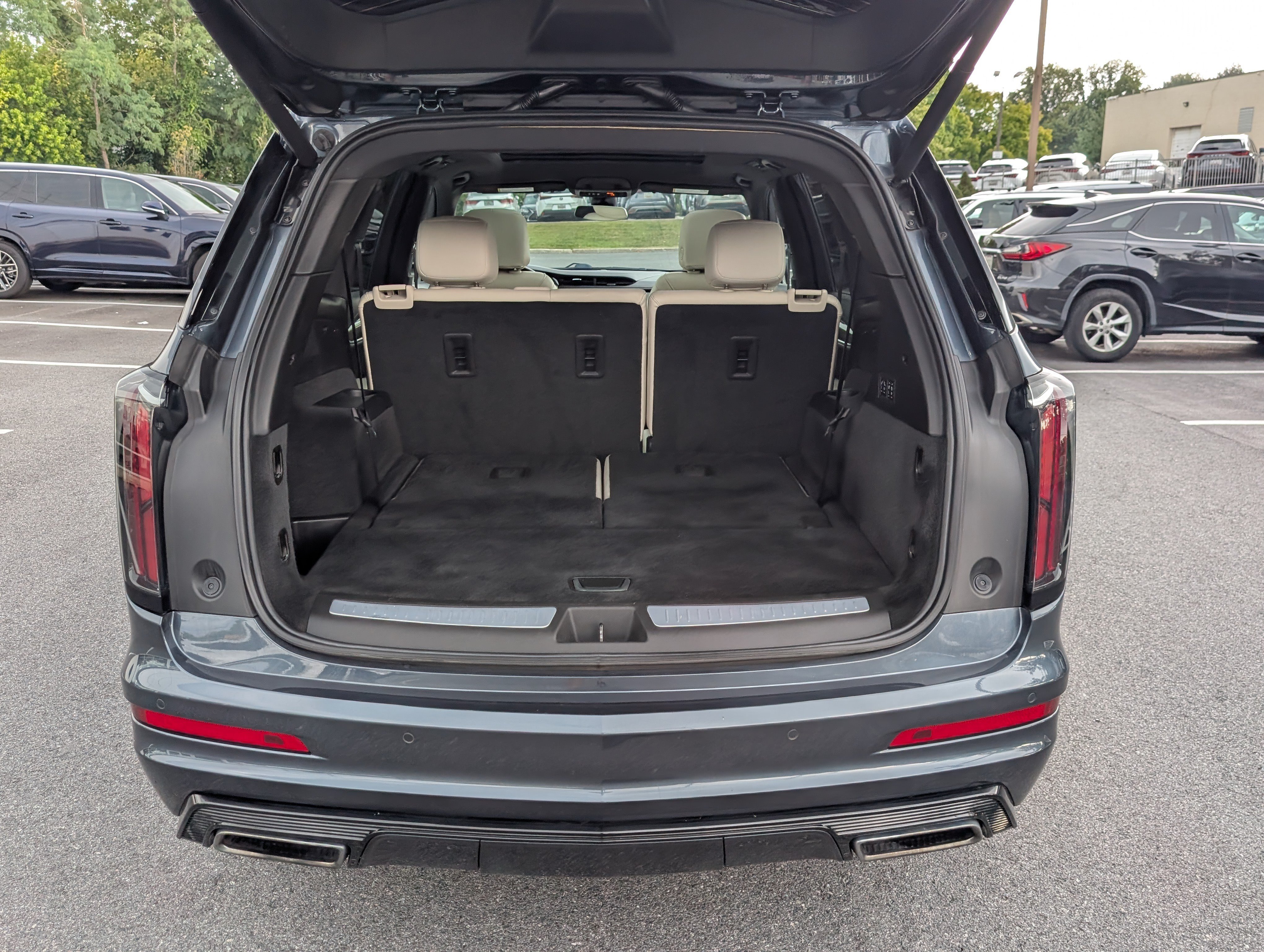 Used 2020 Cadillac XT6 Sport AWD/4WD image 14