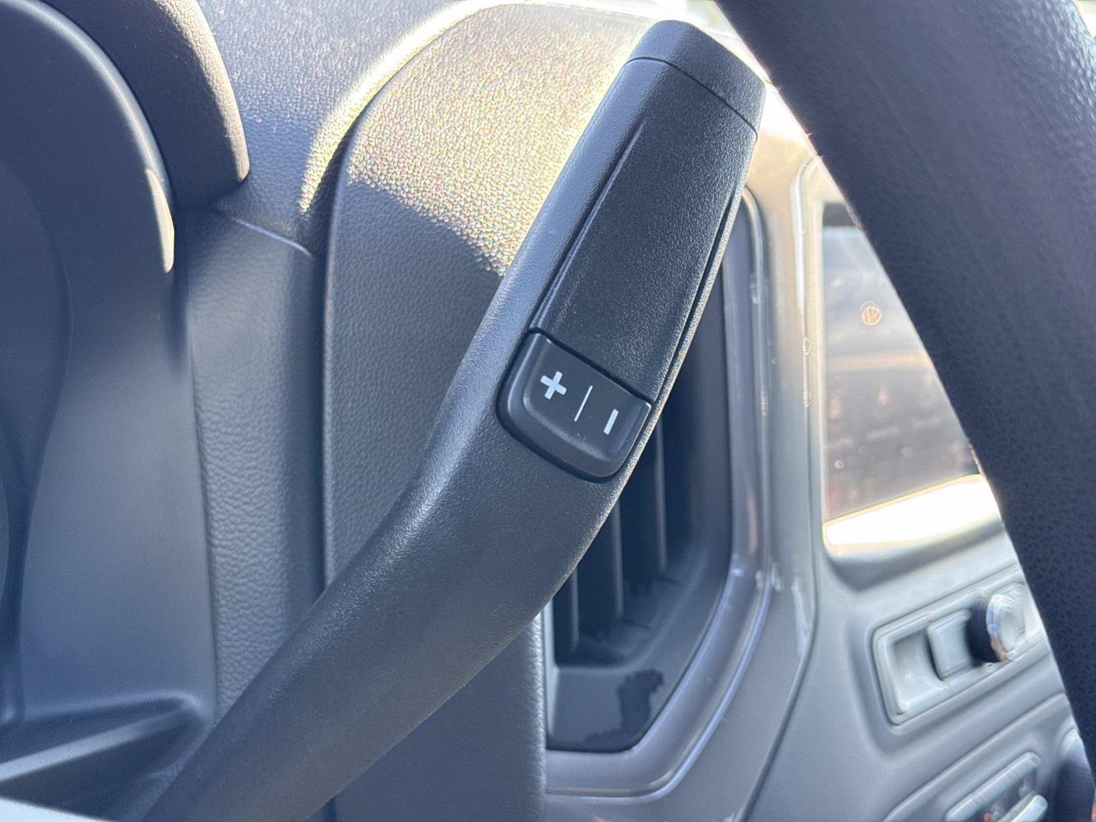 Used 2021 Chevrolet Silverado 1500 Custom AWD/4WD image 15
