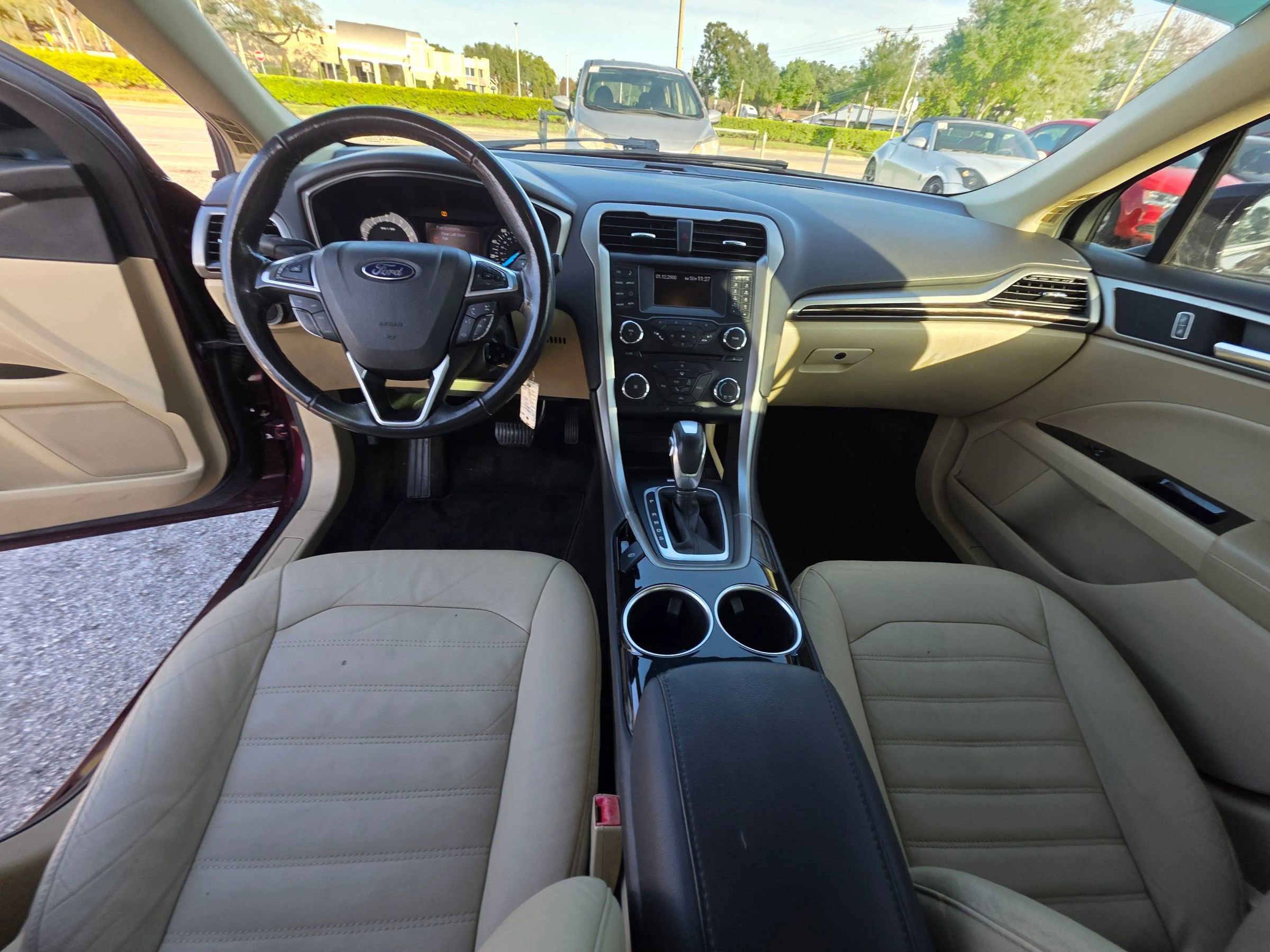 Used 2013 Ford Fusion SE FWD image 15