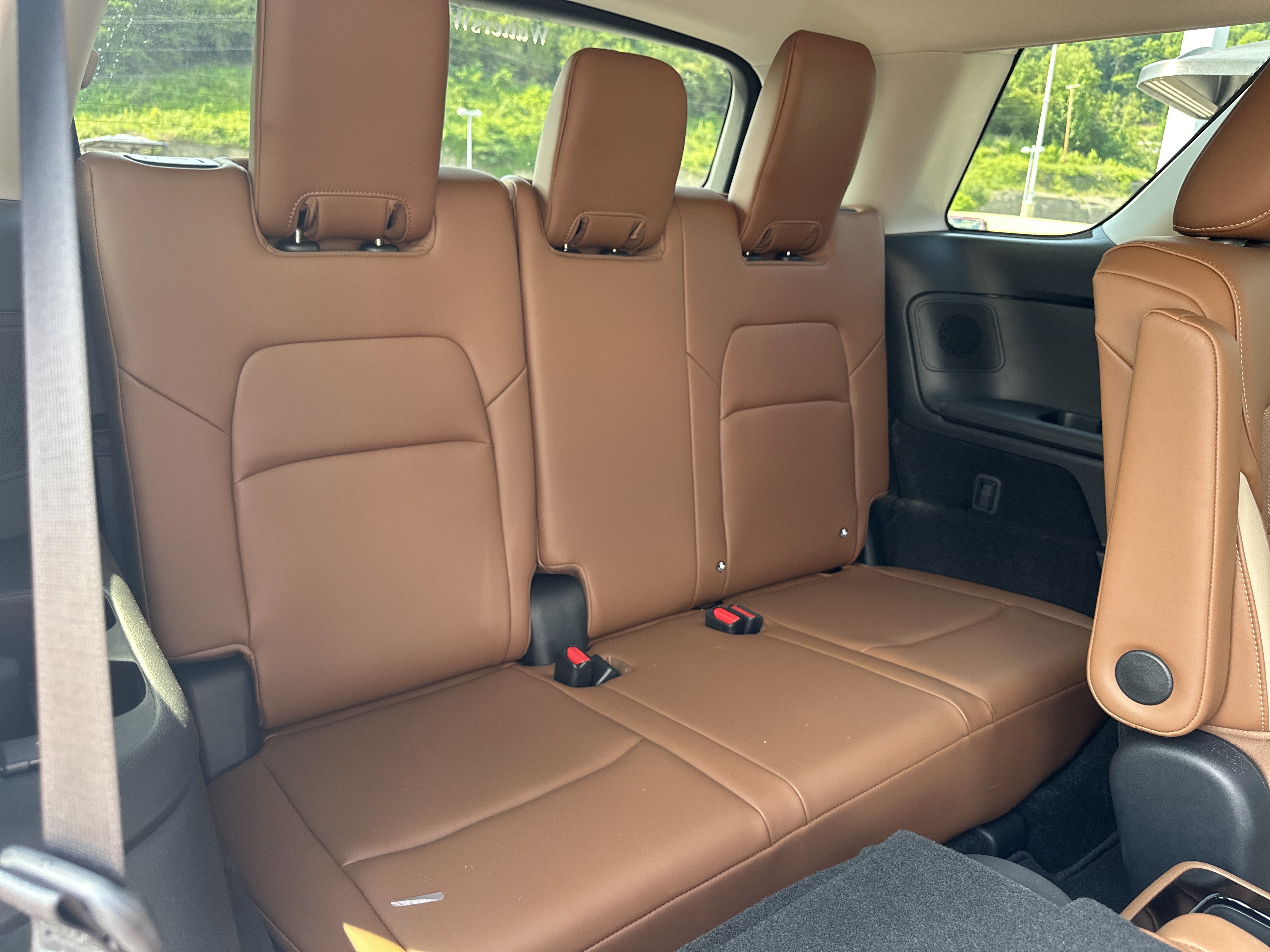 Used 2026 Nissan Pathfinder Platinum w/ Cargo Package AWD/4WD image 30