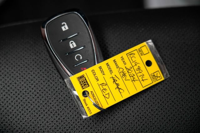 Used 2024 Chevrolet Trax RS w/ Driver Confidence Package FWD image 35