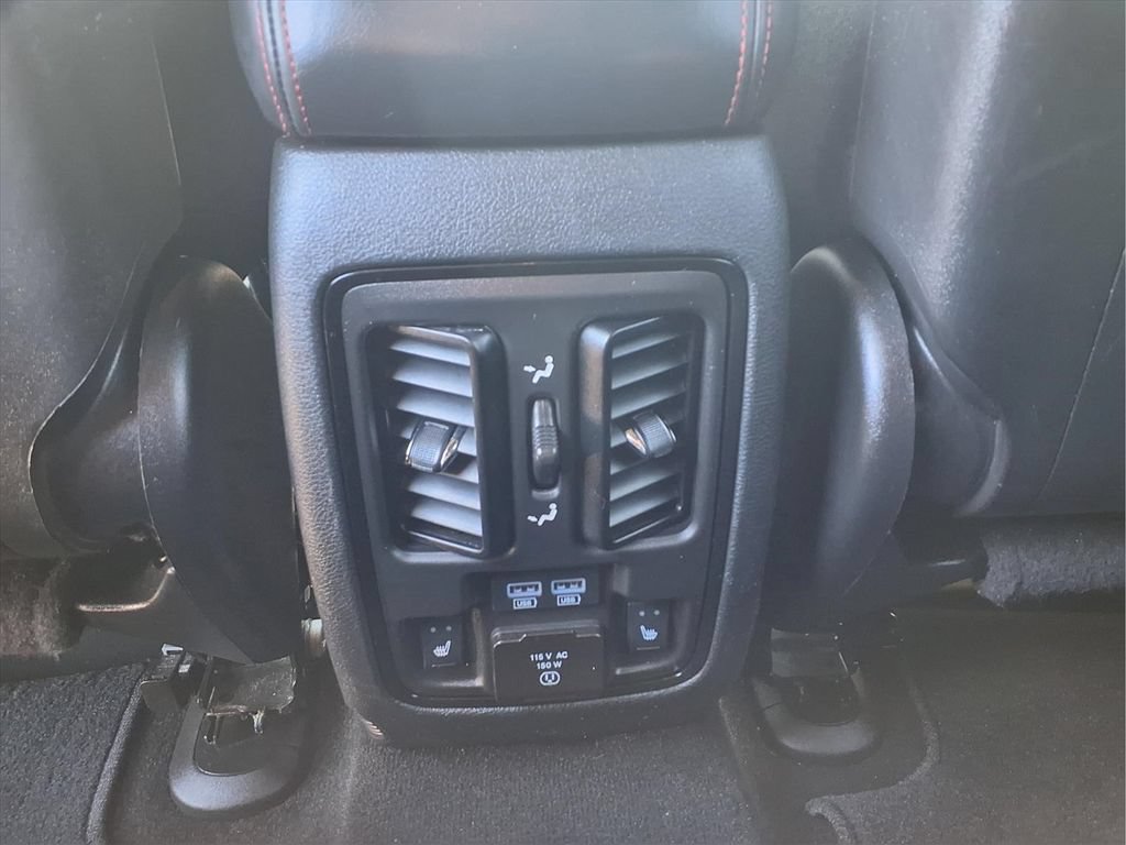 Used 2025 Dodge Durango R/T AWD/4WD image 18