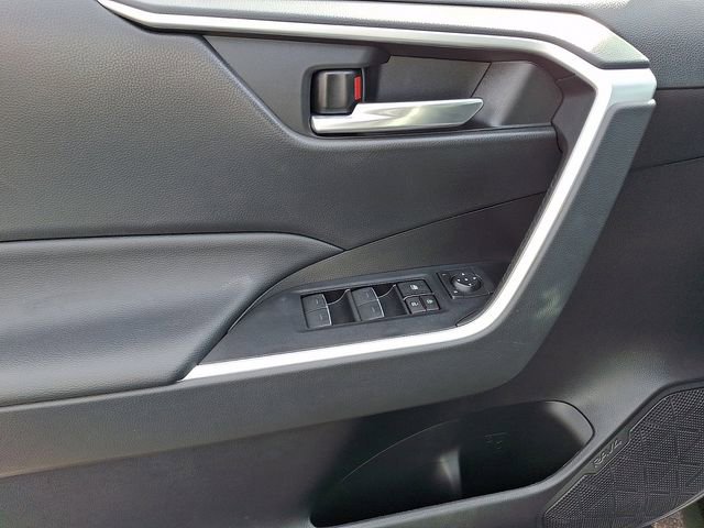 Certified 2023 Toyota RAV4 XLE w/ Convenience Package AWD/4WD image 12
