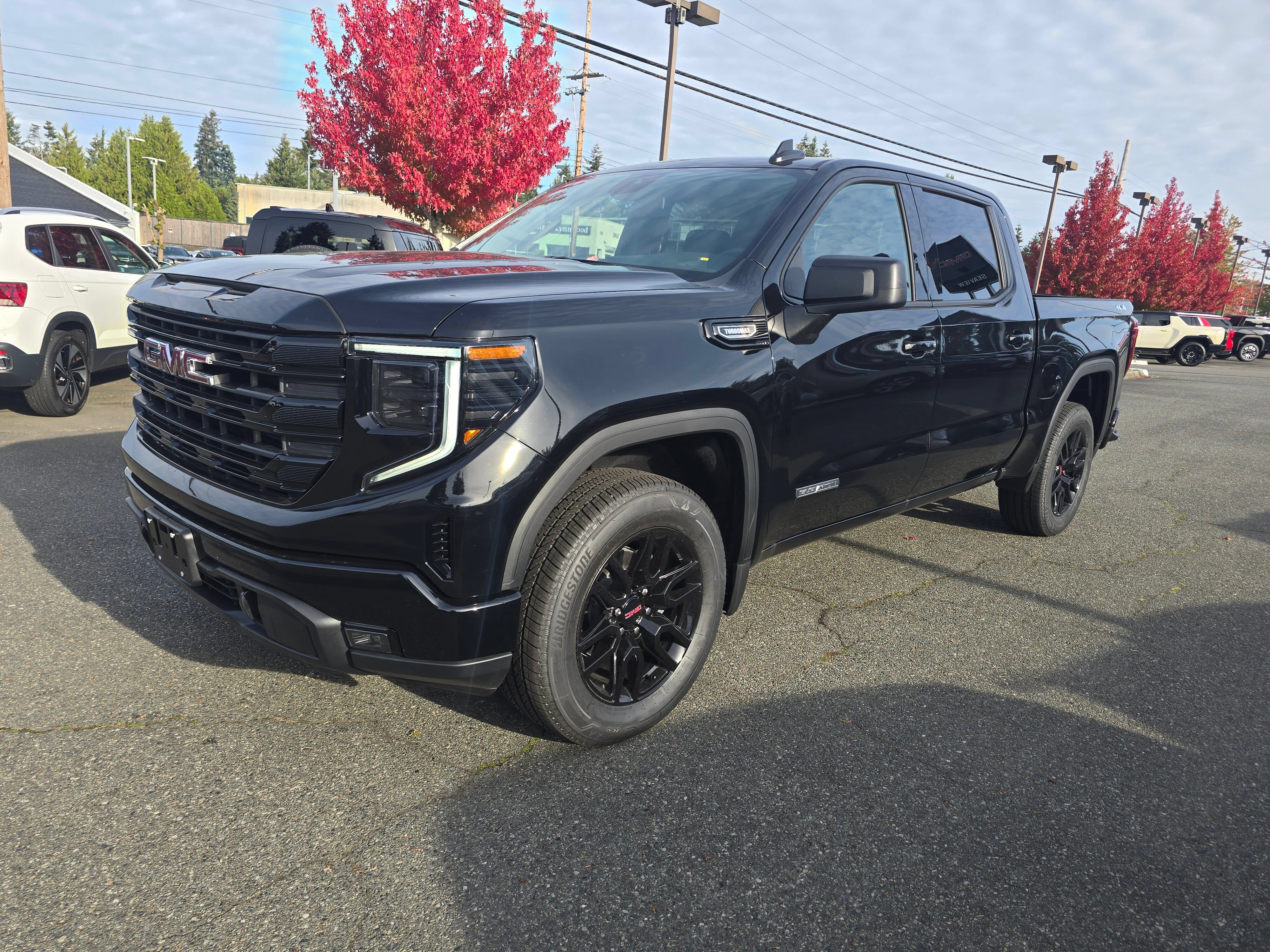 New 2026 GMC Sierra 1500 Elevation AWD/4WD image 3