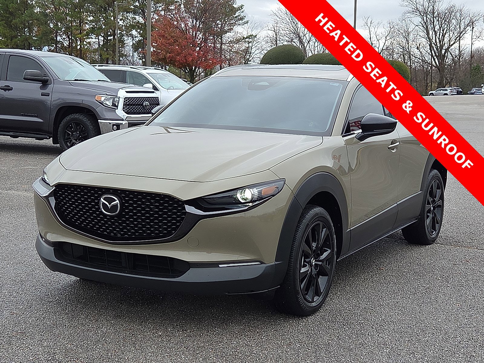 Used 2024 MAZDA CX-30 Carbon image 2