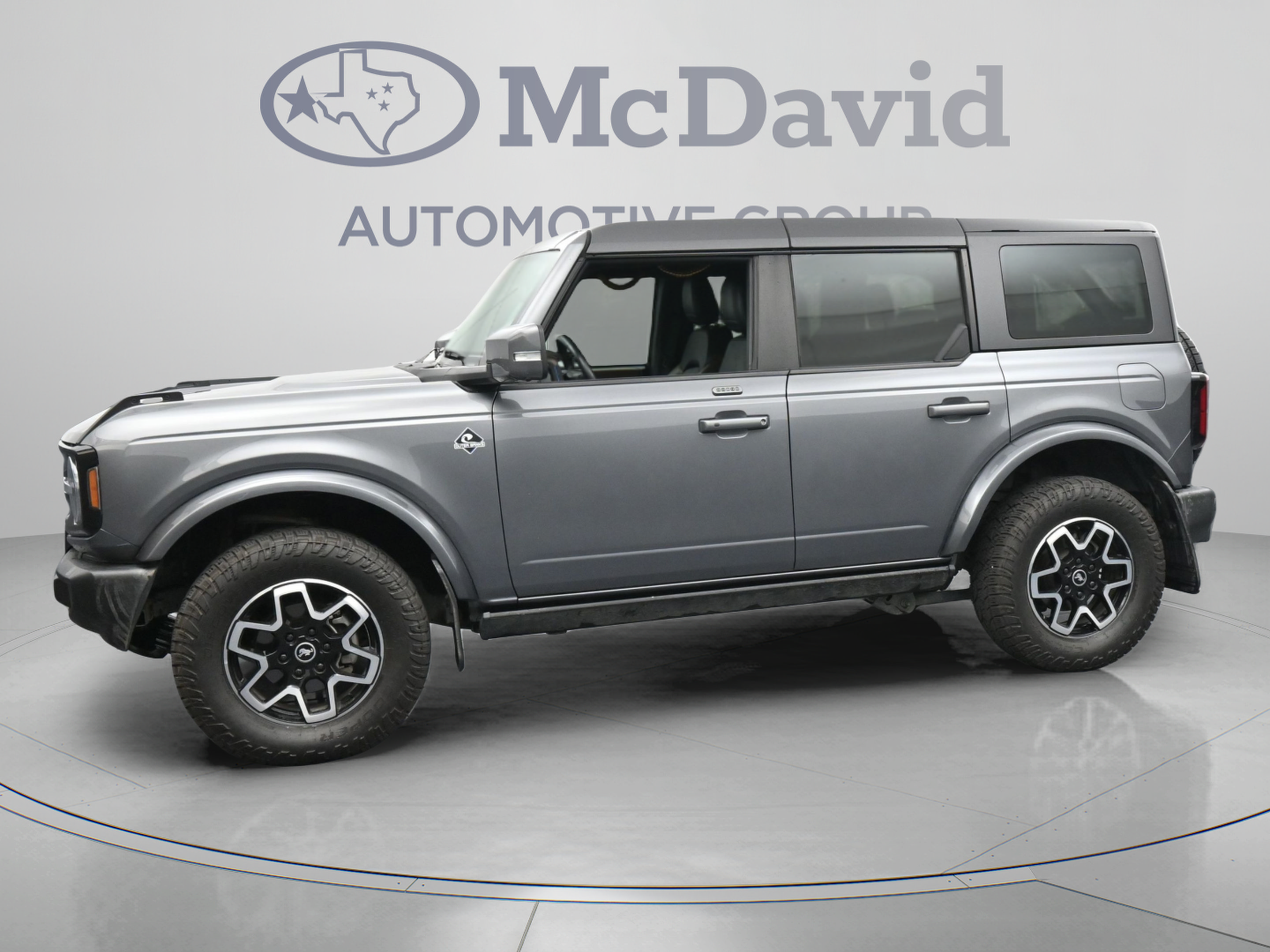 Used 2023 Ford Bronco Outer Banks AWD/4WD image 5