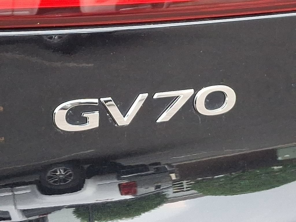 Used 2023 Genesis GV70 2.5T w/ Sport Prestige Package AWD/4WD image 30