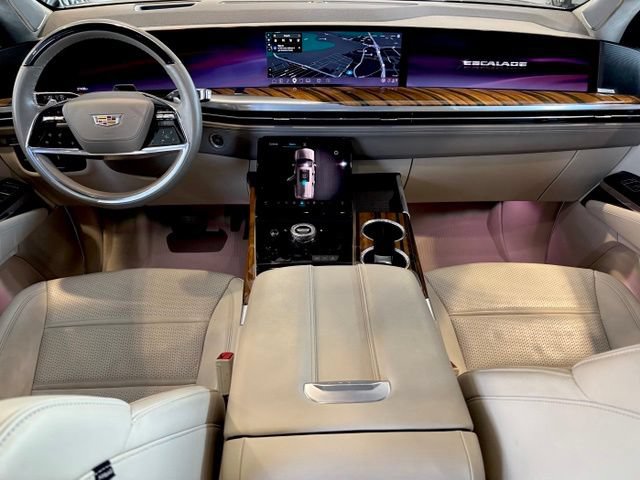 Used 2025 Cadillac Escalade Sport Platinum AWD/4WD image 24