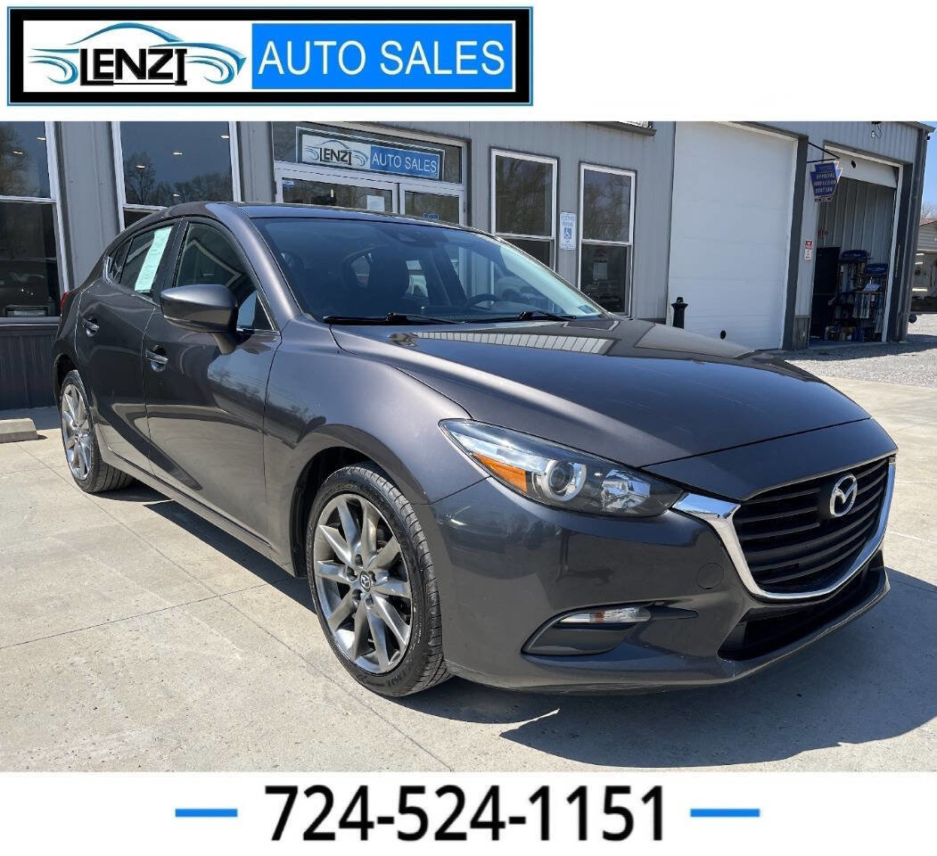 Used 2018 MAZDA MAZDA3 Touring FWD image 1